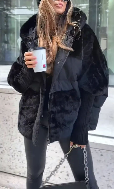 Damska Krótka Kurtka Puchowa - Z Kapturem i Zapięciem na Zamek